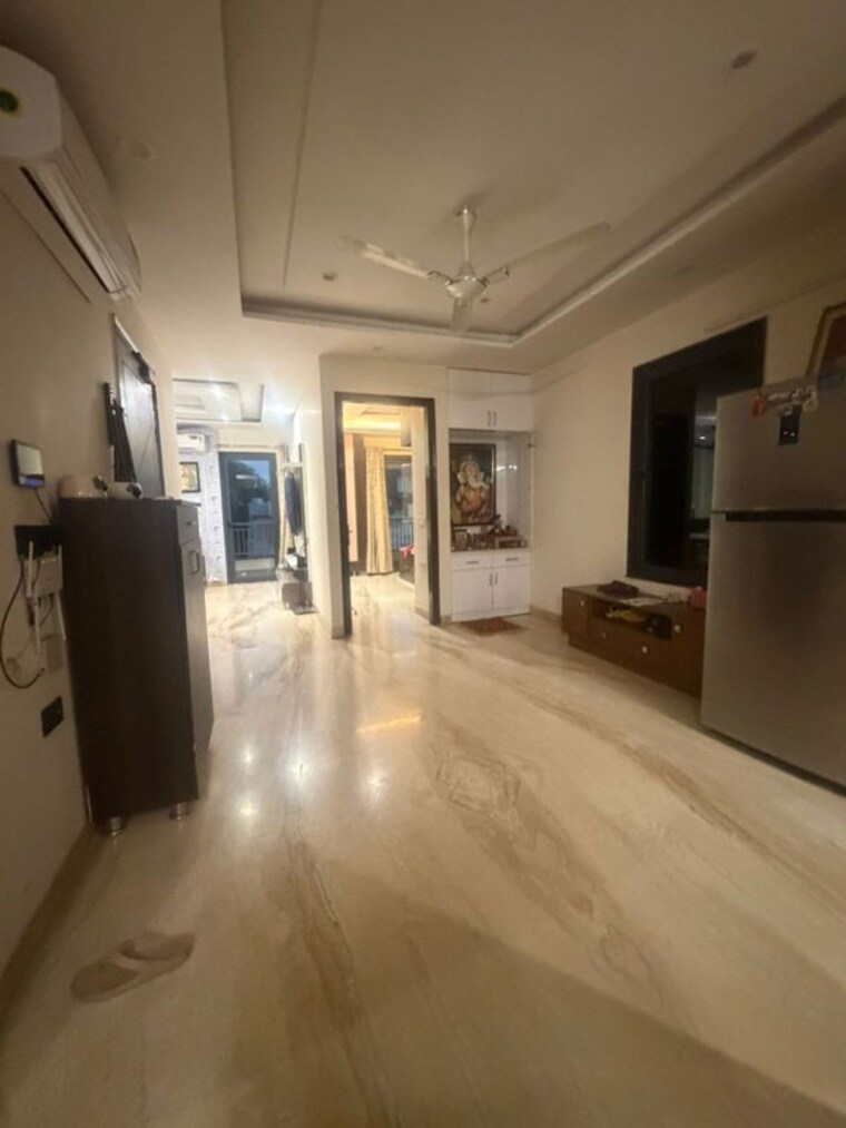 Room, denso-apartments 3 Bedroom 2000 Sq.Ft. Builder Floor In Sector M1b Gurgaon 10151482