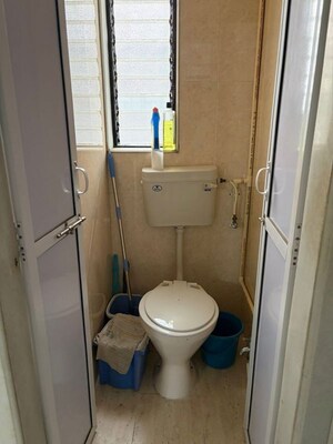 Bathroom in 2 BHK Apartment at Mahim Makarand CHS, Mahim West – for Rent