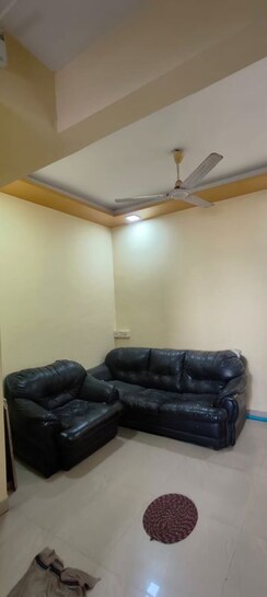1 BHK Apartment For Rent in Royal Palms