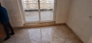 Room in 5 BHK Penthouse at SS The Leaf, Sector 85 – for Sale