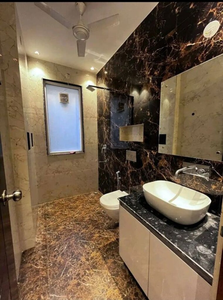 Attached Bathroom, chattarpur 3 Bedroom 1300 Sq.Ft. Builder Floor In Chattarpur Delhi 10131010