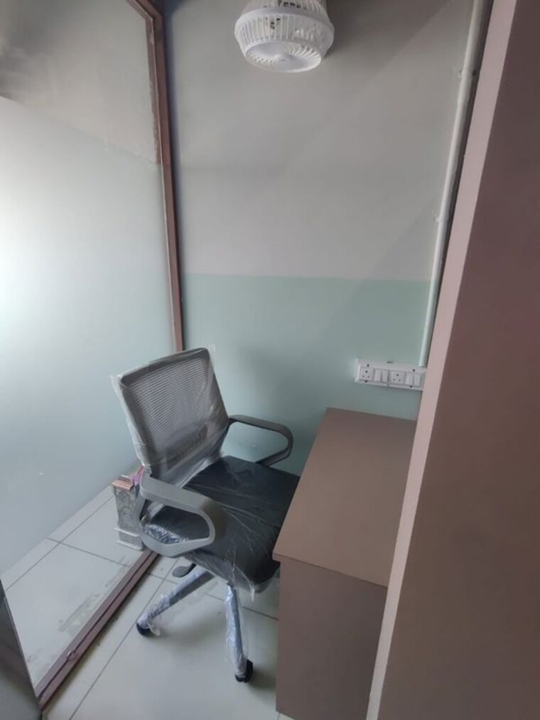 undefined, thaltej Commercial Office Space 1080 Sq.Ft. In Thaltej Ahmedabad 10151565
