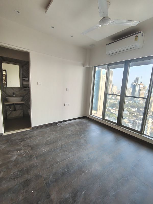 2 BHK Apartment For Rent in Chandak Cornerstone