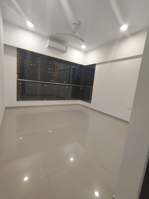 Furnished Amenities in 3.5 BHK Apartment at Peninsula Celestia Spaces, Parel – for Rent