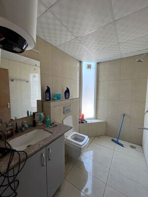 2.5 BHK Builder Floor For Rent in SS The Leaf, Sector 85