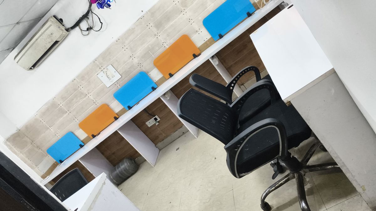 Office Space For Rent in Sector 63