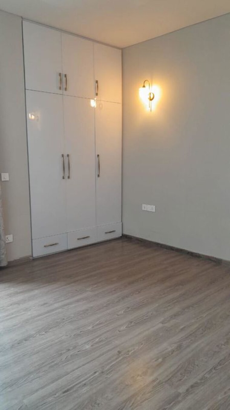 Room, ireo-the-grand-arch 2 Bedroom 1632 Sq.Ft. Apartment In Sector 58 Gurgaon 10151661