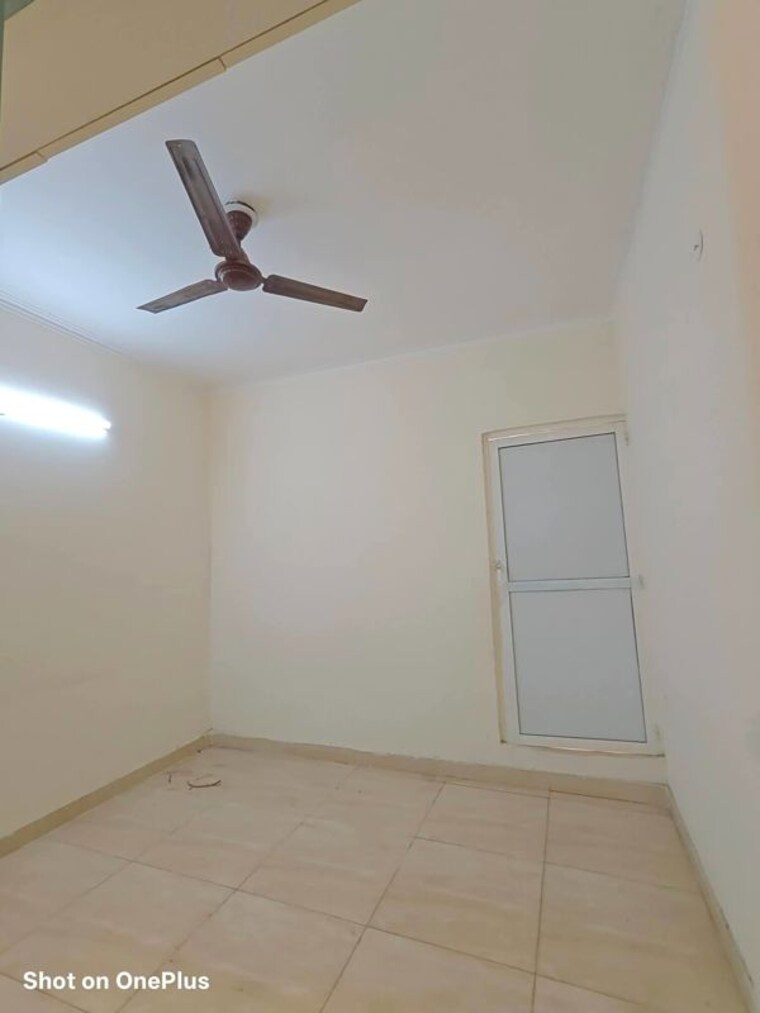 Room, gaur-city-2-14th-avenue 3 Bedroom 1175 Sq.Ft. Apartment In Sector 16c Greater Noida Greater Noida 10151679