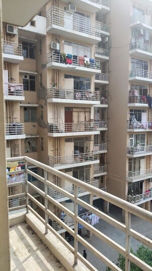 2 BHK Apartment For Rent in Breez Global Heights, Sohna Sector 33