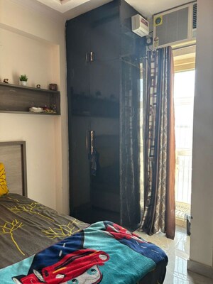 Bedroom in 2 BHK Builder Floor at Palam Vihar – for Rent