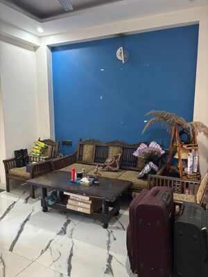 Living Room in 2 BHK Builder Floor at Palam Vihar – for Rent