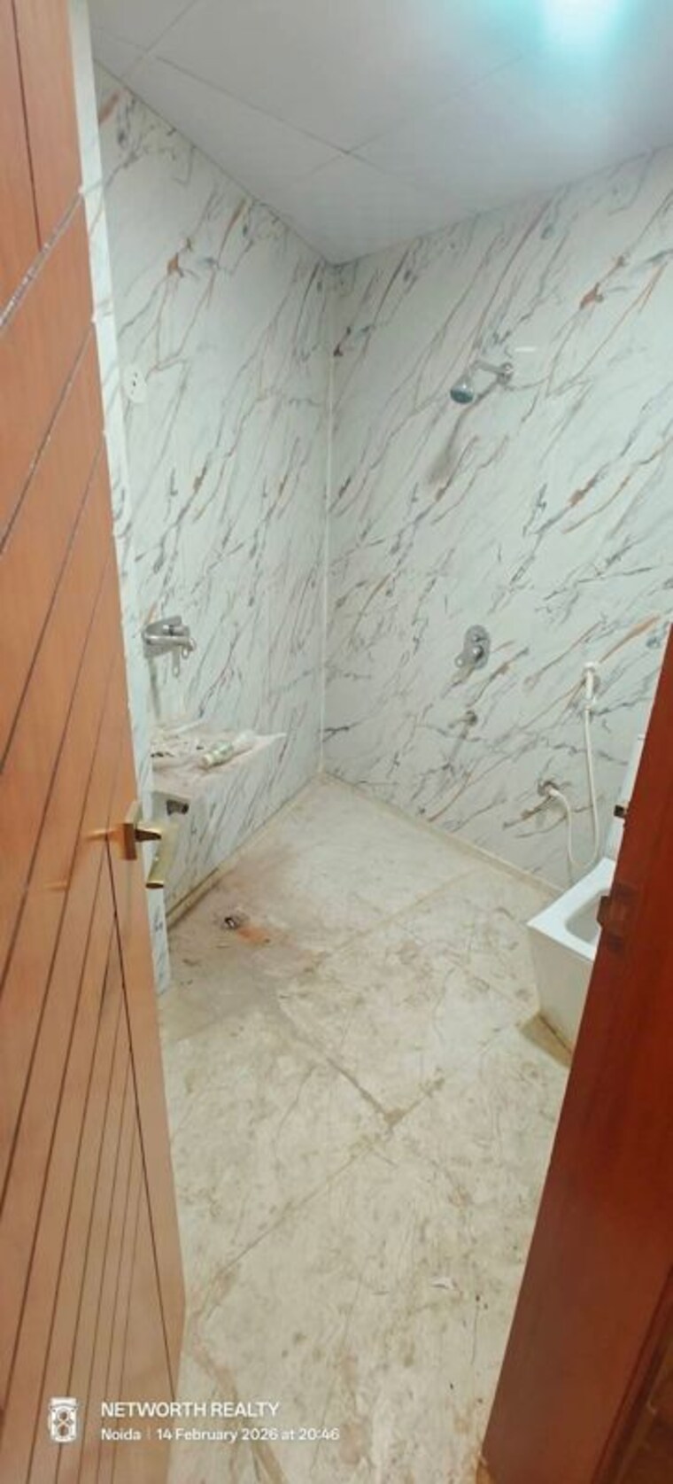 Balcony, sector 73 3 Bedroom 1400 Sq.Ft. Builder Floor In Sector 73 Noida 10151708