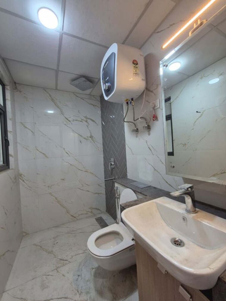Bathroom, kohli-one-malibu-town 3 Bedroom 1200 Sq.Ft. Builder Floor In Sector 47 Gurgaon 10151749
