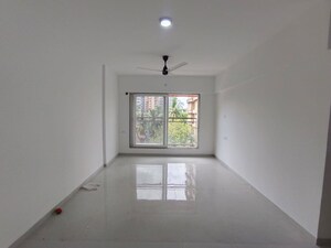 2 BHK Apartment For Rent in Vaibhavlaxmi Queens Avenue, Chembur