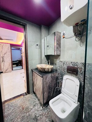 Kitchen in 2 BHK Builder Floor at Kohli One Malibu Town, Sector 47 – for Rent