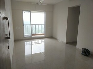 2 BHK Apartment For Rent in Thane West