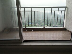 Balcony in 2 BHK Apartment at Thane West – for Rent