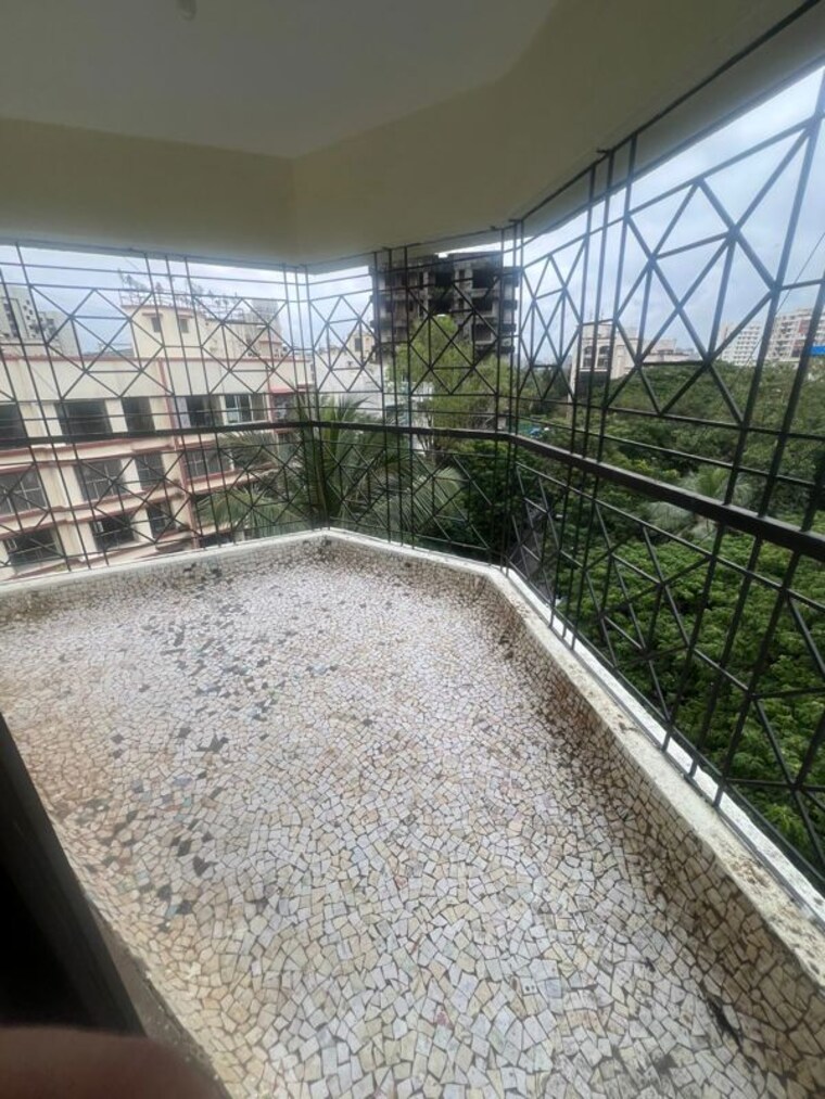 Balcony, runwal-grandeur 3 Bedroom 1560 Sq.Ft. Apartment In Chembur Mumbai 10151785