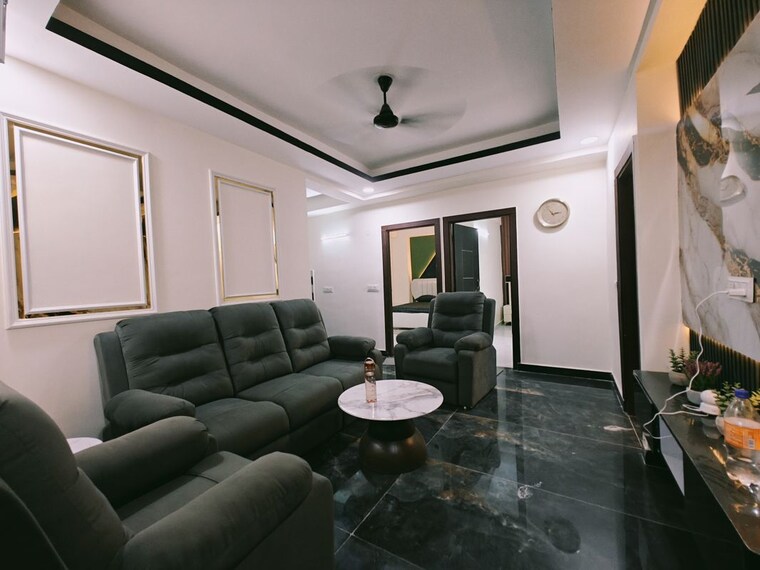 Living Room, sector 73 2 Bedroom 1050 Sq.Ft. Builder Floor In Sector 73 Noida 10151798