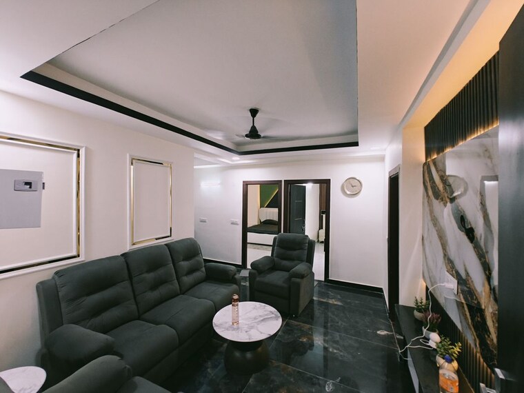 Living Room, sector 73 2 Bedroom 1050 Sq.Ft. Builder Floor In Sector 73 Noida 10151798