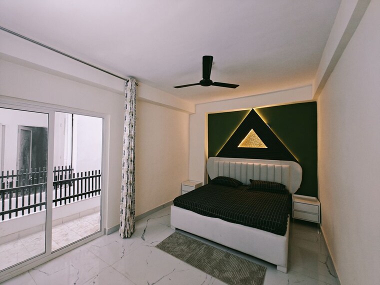 Bedroom, sector 73 2 Bedroom 1050 Sq.Ft. Builder Floor In Sector 73 Noida 10151798