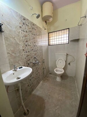 Bathroom in 1 BHK Independent House at Koramangala – for Rent