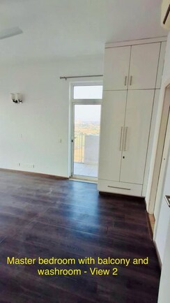 2 BHK + Study Room Apartment For Rent in Ireo The Corridors
