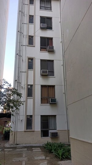 3 BHK Builder Floor – Exterior View View at Unitech The Residences Sector 33, Sector 33 - for Rent
