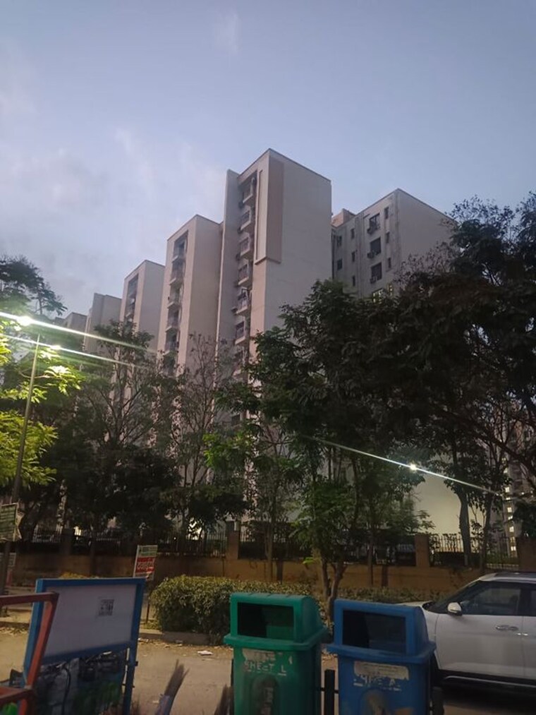 Exterior View, unitech-the-residences-sector-33 3 Bedroom 1455 Sq.Ft. Builder Floor In Sector 33 Gurgaon 10151813