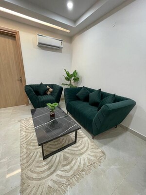 Bedroom in 1 BHK Builder Floor at Huda Market, Sector 31 – for Rent