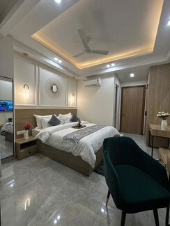 1 BHK Builder Floor For Rent in Huda Market