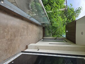 Balcony in 3 BHK Builder Floor at Vipul World Floors, Sector 48 – for Rent