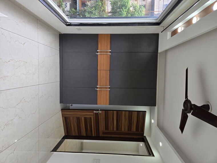 Kitchen, vipul-world-floors 3 Bedroom 1600 Sq.Ft. Builder Floor In Sector 48 Gurgaon 10151838