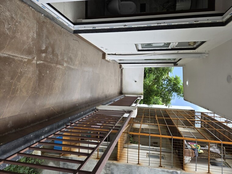 Balcony, vipul-world-floors 3 Bedroom 1600 Sq.Ft. Builder Floor In Sector 48 Gurgaon 10151838