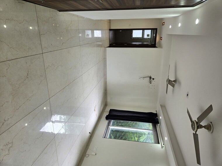 Kitchen, vipul-world-floors 3 Bedroom 1600 Sq.Ft. Builder Floor In Sector 48 Gurgaon 10151838