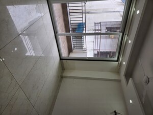 Balcony in 3 BHK Builder Floor at Vipul World Floors, Sector 48 – for Rent