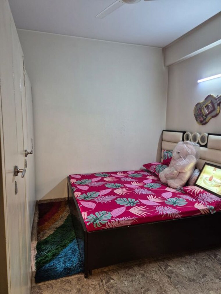 Bedroom, land-craft-golf-links-apartment-phase-2 3 Bedroom 1380 Sq.Ft. Apartment In Pandav Nagar Ghaziabad 10150851