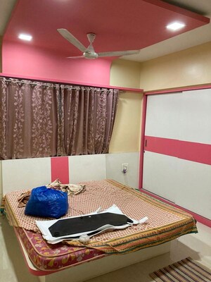 Bedroom in 3 BHK Apartment at Riddhi Zoa Complex, Mundhwa – for Rent