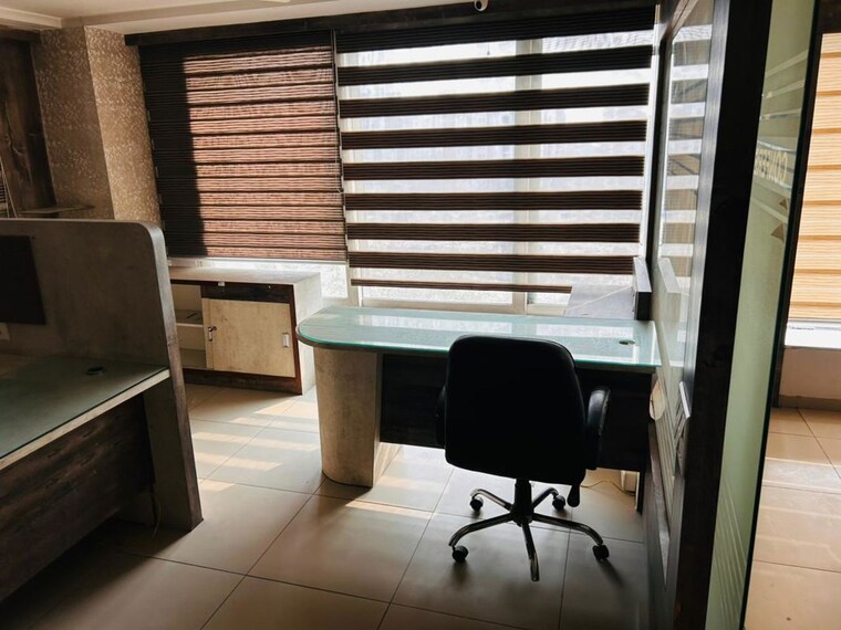Team Area, elegance-earth-arise Commercial Office Space 1770 Sq.Ft. In Makarba Ahmedabad 10151905