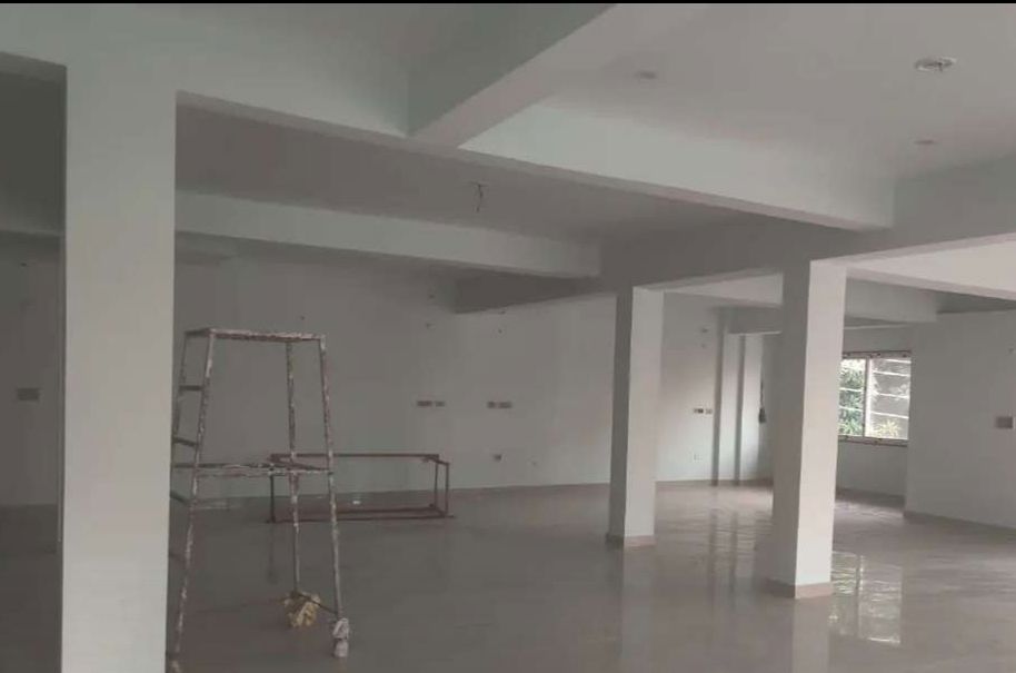 Office Space For Rent in Hazratganj