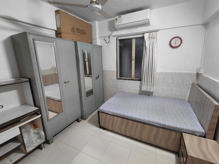 Room, andheri west 1 Bedroom 400 Sq.Ft. Apartment In Andheri West Mumbai 10151783