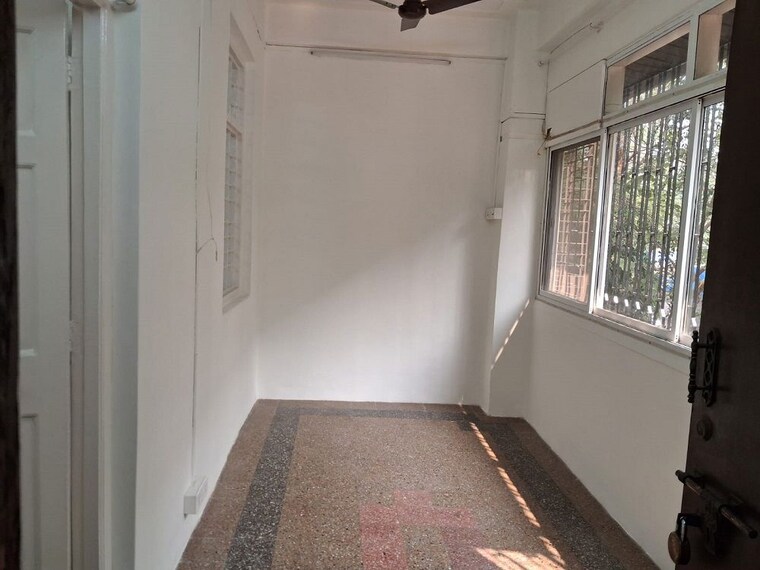 Living Room, khar west 1 Bedroom 500 Sq.Ft. Apartment In Khar West Mumbai 10151933