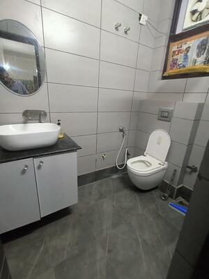 Bathroom in 1 BHK Independent House at RWA Apartments Sector 41, Sector 41 – for Rent