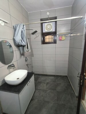 Bathroom in 1 BHK Independent House at RWA Apartments Sector 41, Sector 41 – for Rent