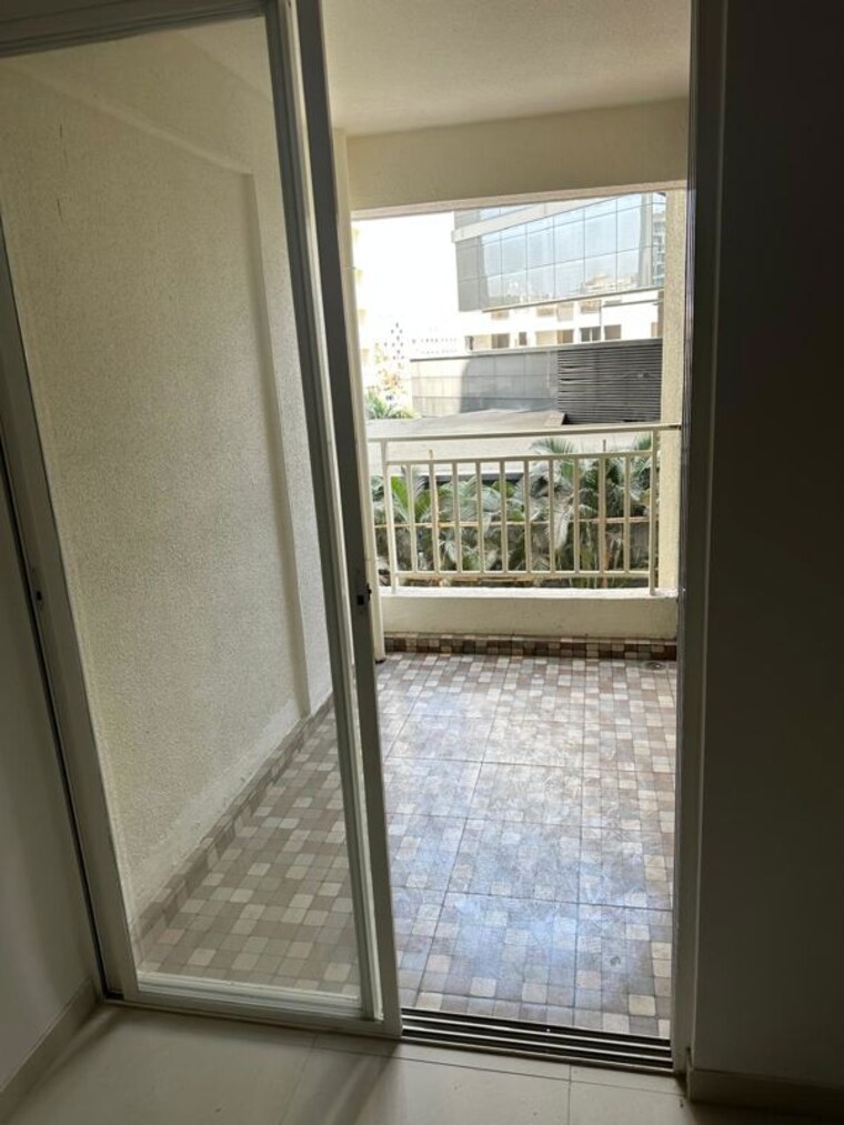 Balcony, majestique-manhattan-h-building 2 Bedroom 950 Sq.Ft. Apartment In Wagholi Pune 10152044