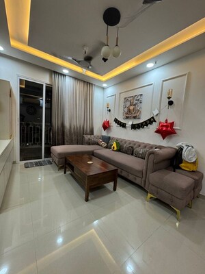 Living Room in 2 BHK Apartment at Vijay Park – for Rent