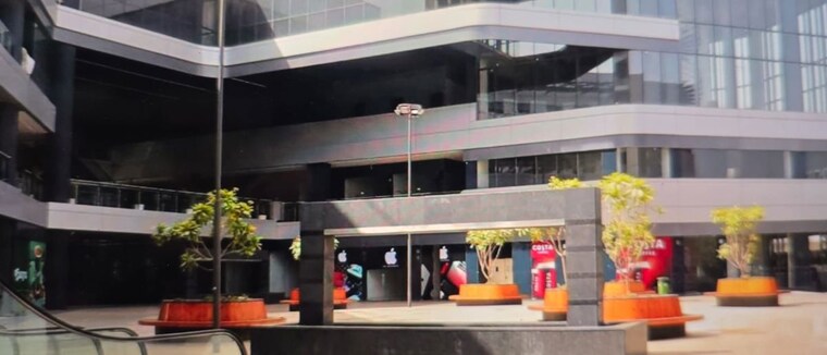 Exterior View, elan-miracle Commercial Shop 650 Sq.Ft. In Sector 84 Gurgaon 10152019