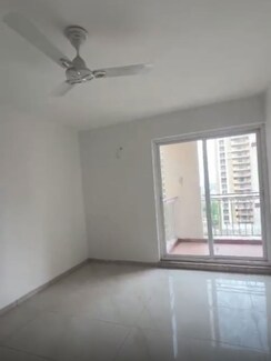 3.5 BHK + Servant Room Apartment For Sale in Rishita Manhattan