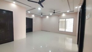 Room in 3 BHK Apartment at Saddu – for Rent