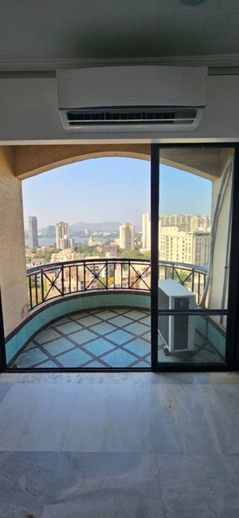 Balcony, hiranandani-gardens-lake-castle 2 Bedroom 800 Sq.Ft. Apartment In Powai Mumbai 10152094